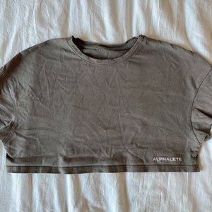 Alphalete crop top